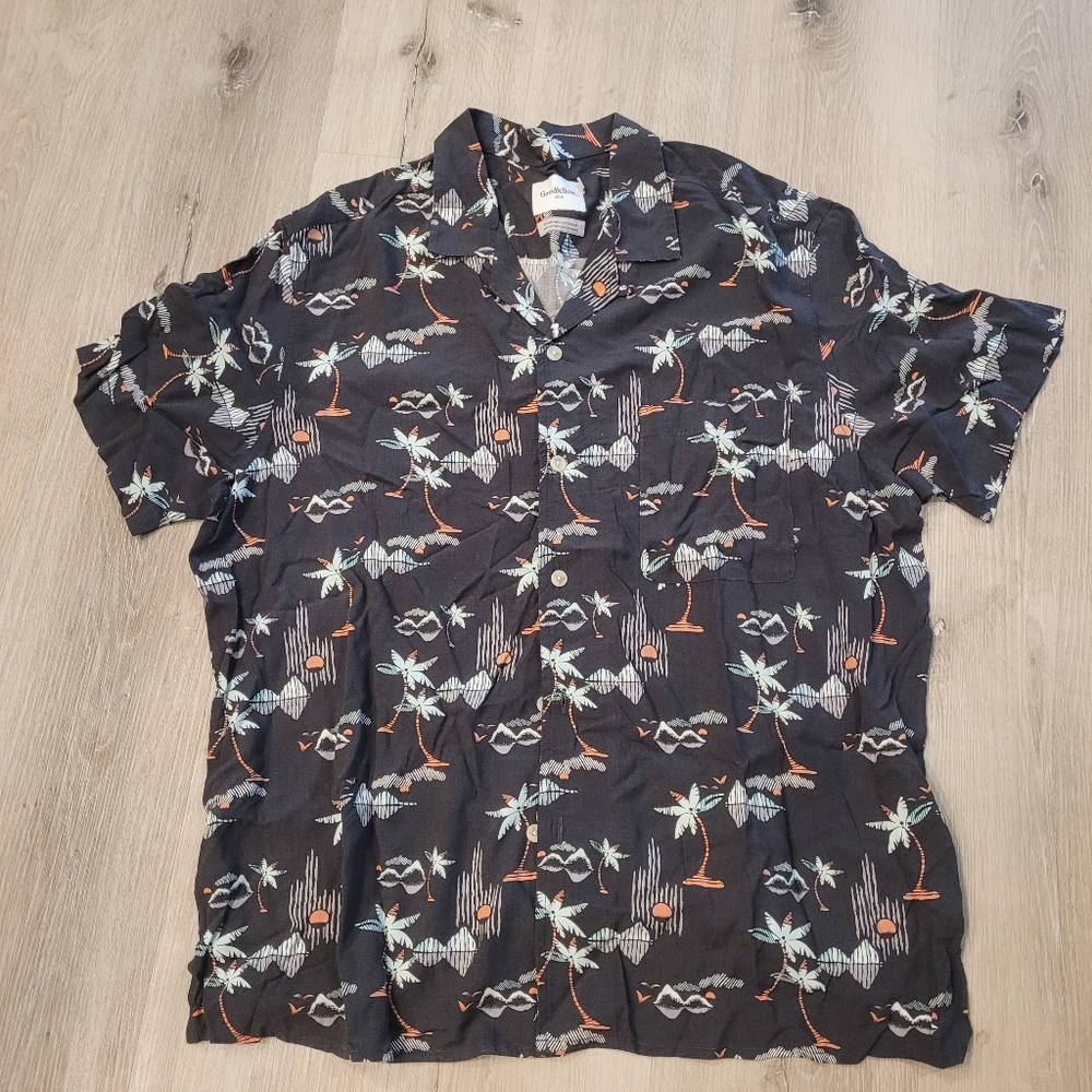 Goodfellow & Co. Hawaiian Button Down Shirt Size XL